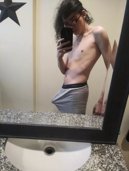 Big twink bulge! (21)