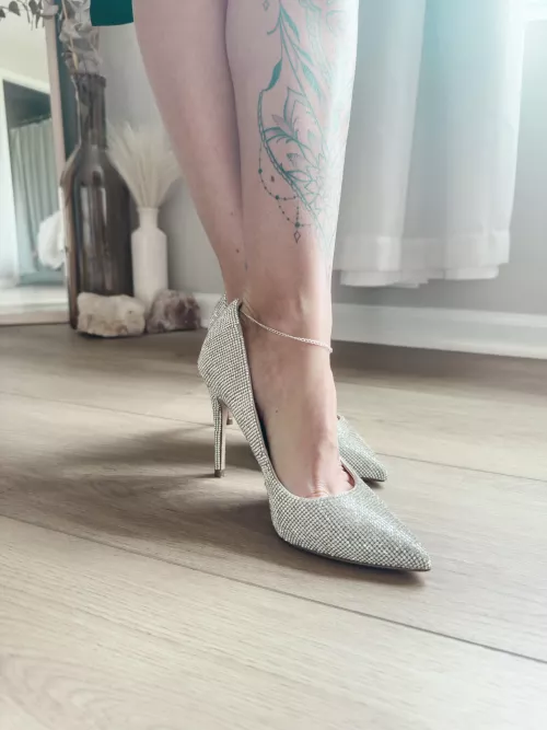 Cute Heels for a Cute Girl 🥰🤭