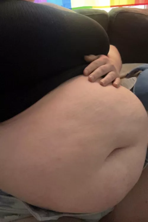 Filled with cheesesteak and cheesecake 😋