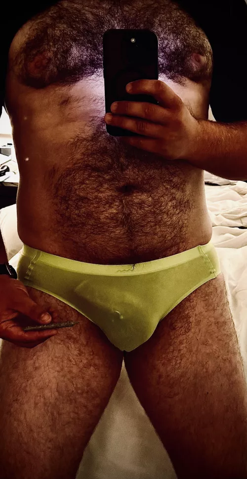 Green joint and see-thru green undies (35M)