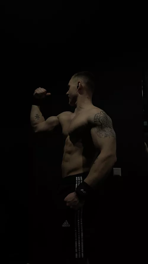 I shouldnt wear those pants