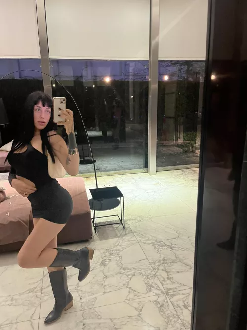 Is my dress tight enough?