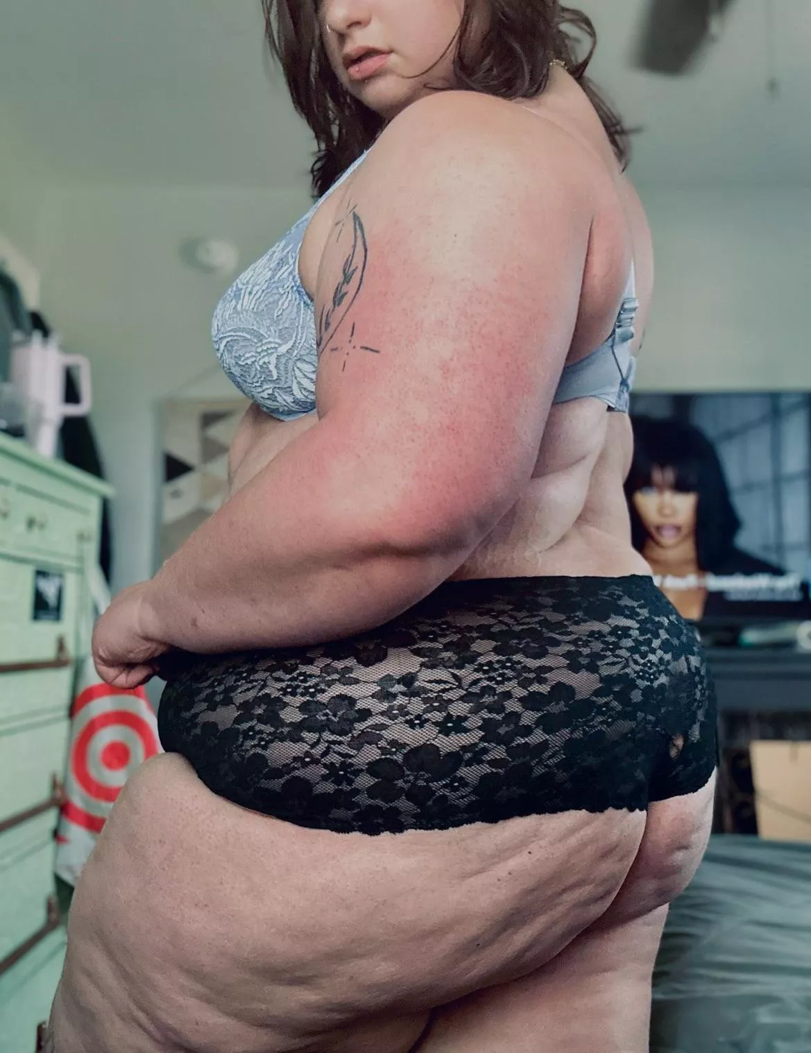 Laced dimples 😉💋