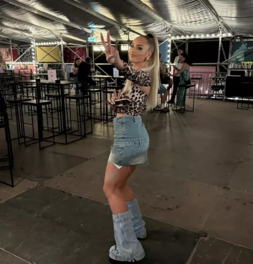 Peace love and happiness 