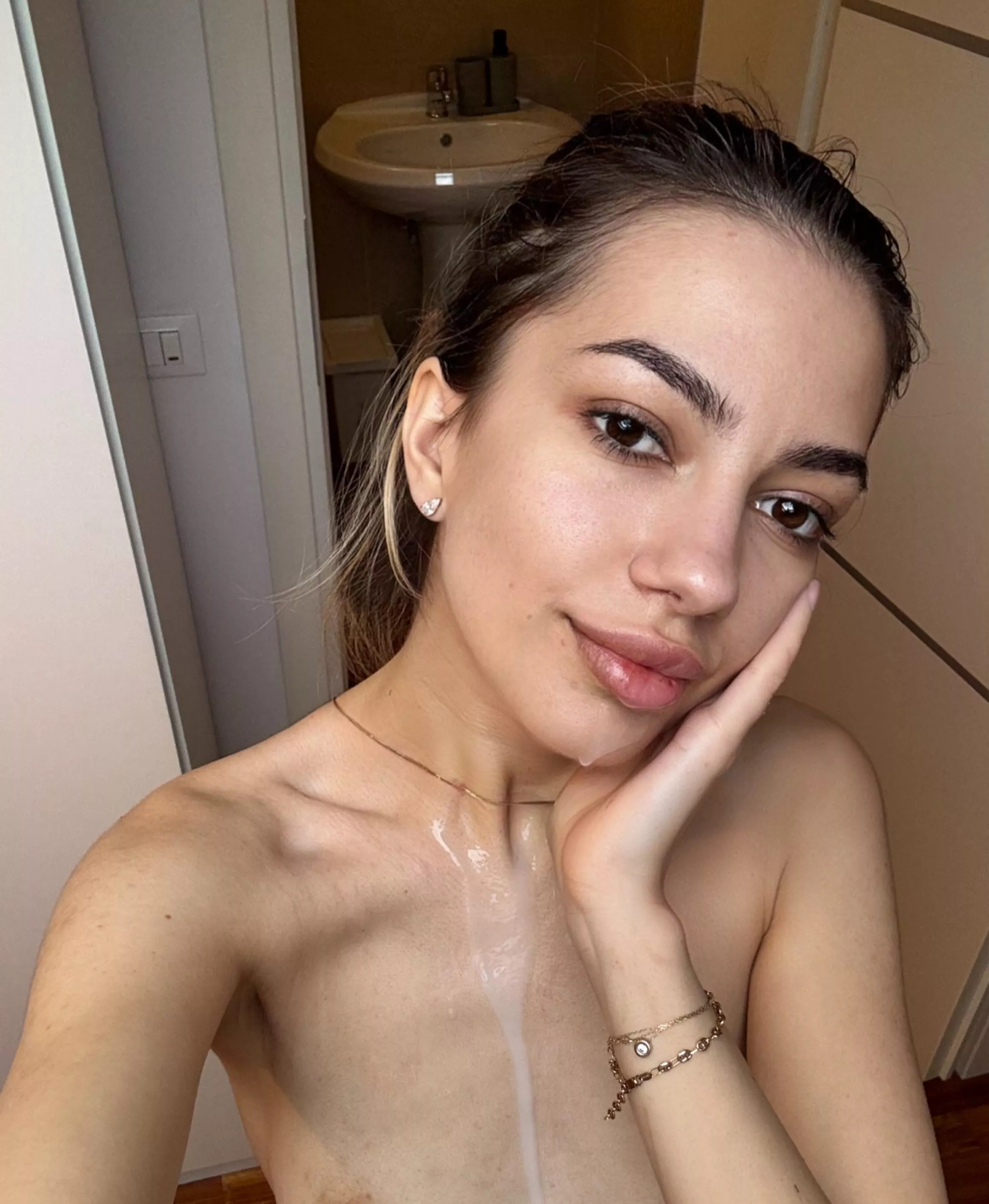 Wish we were roommates so you could cum me everyday