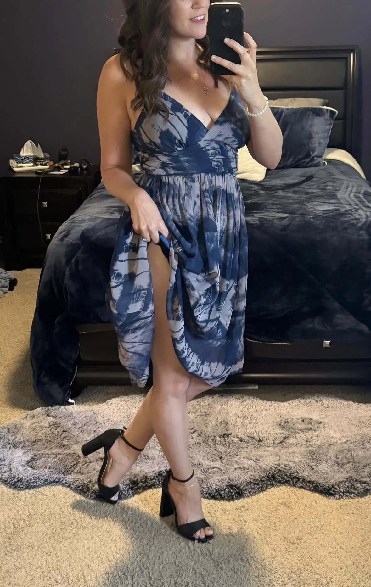 Best part o(f) summer, going naked under dresses 