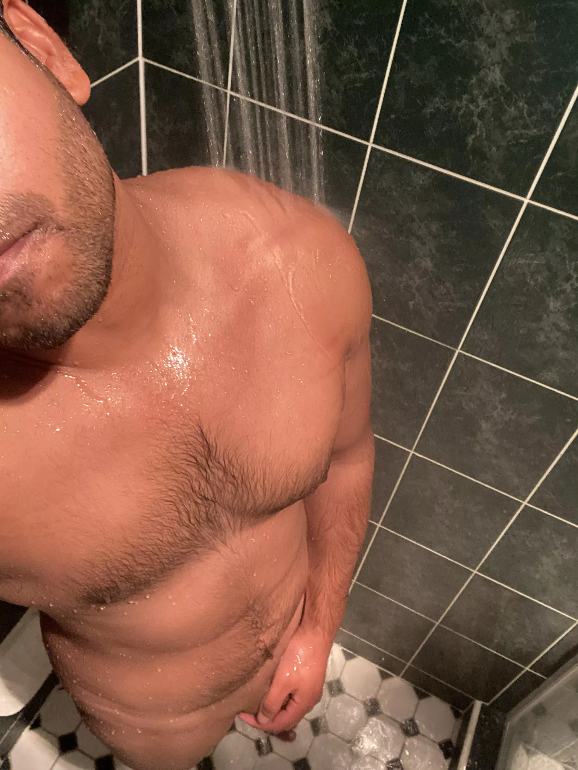 Cold nights and hot showers, who’s gonna join 😜