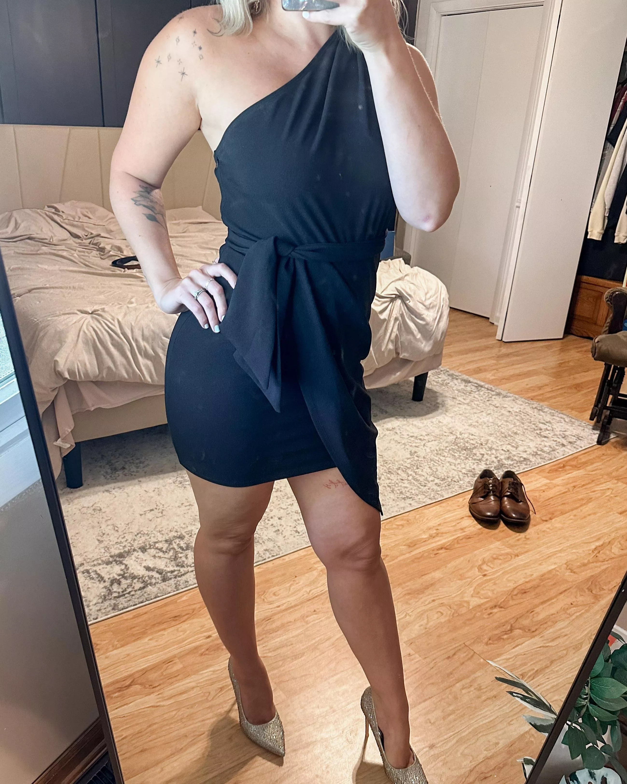 Feeling EXTRA sexy in this outfit!