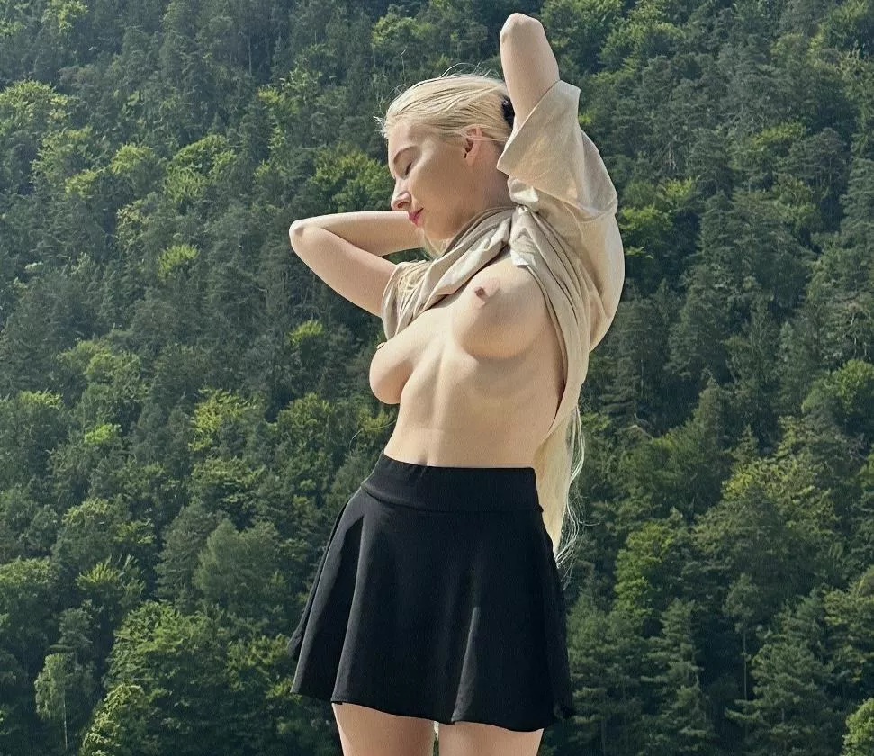 I’m looking for a titty eater here