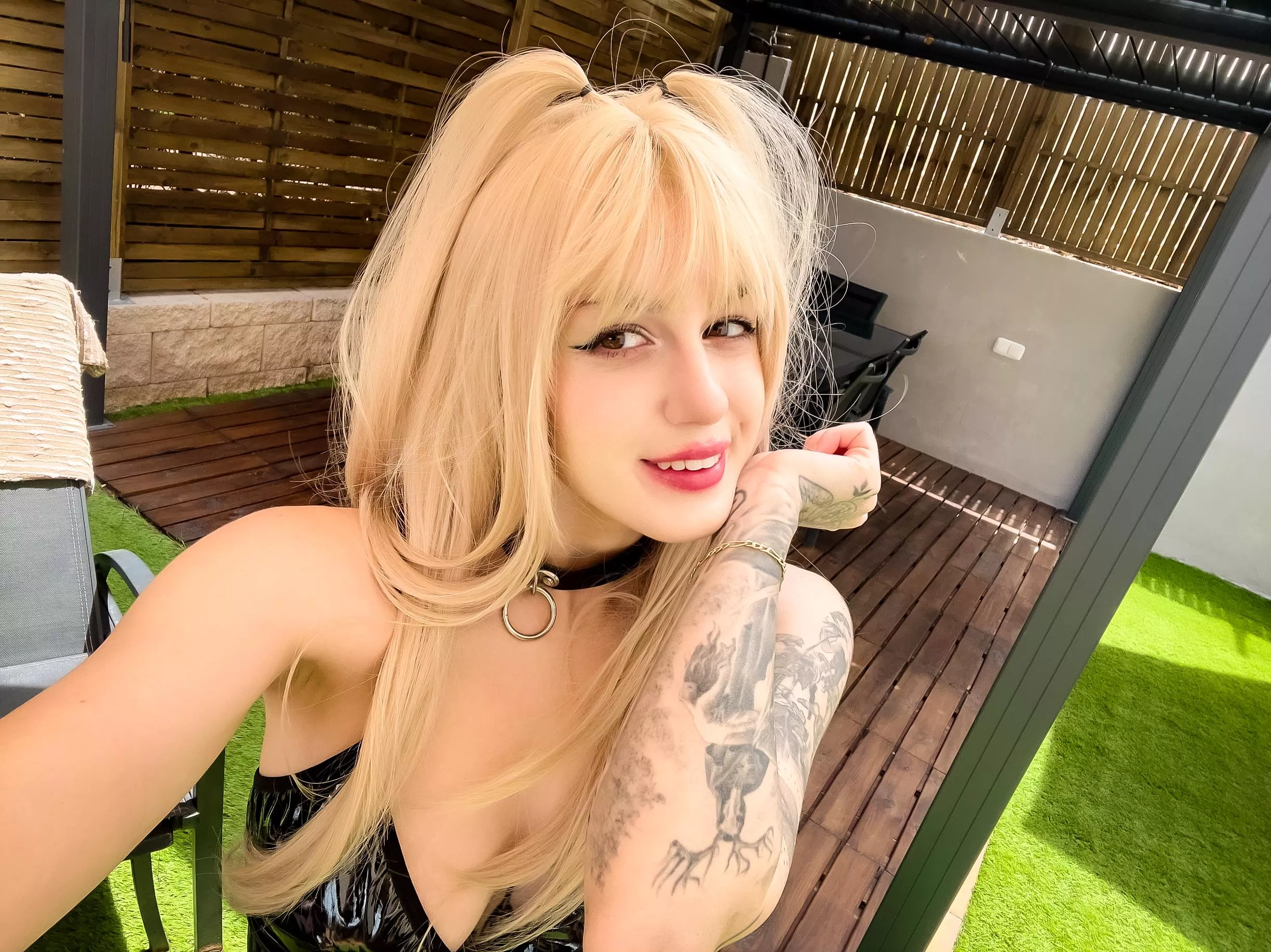 Let's increase the number of smiles in this second by two