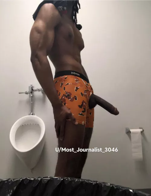 Meet me in the restroom 😈 (24)