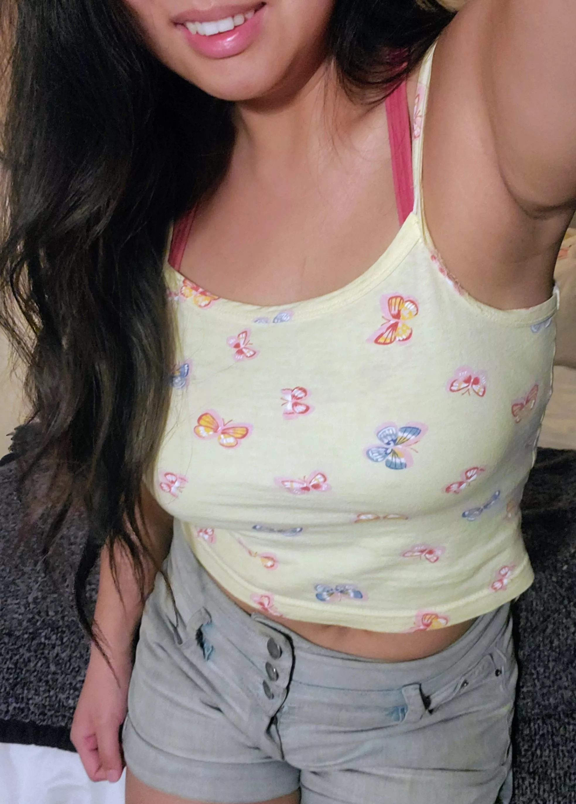 School's out for the summer, so this teacher can wear whatever she wants. Any ideas? 