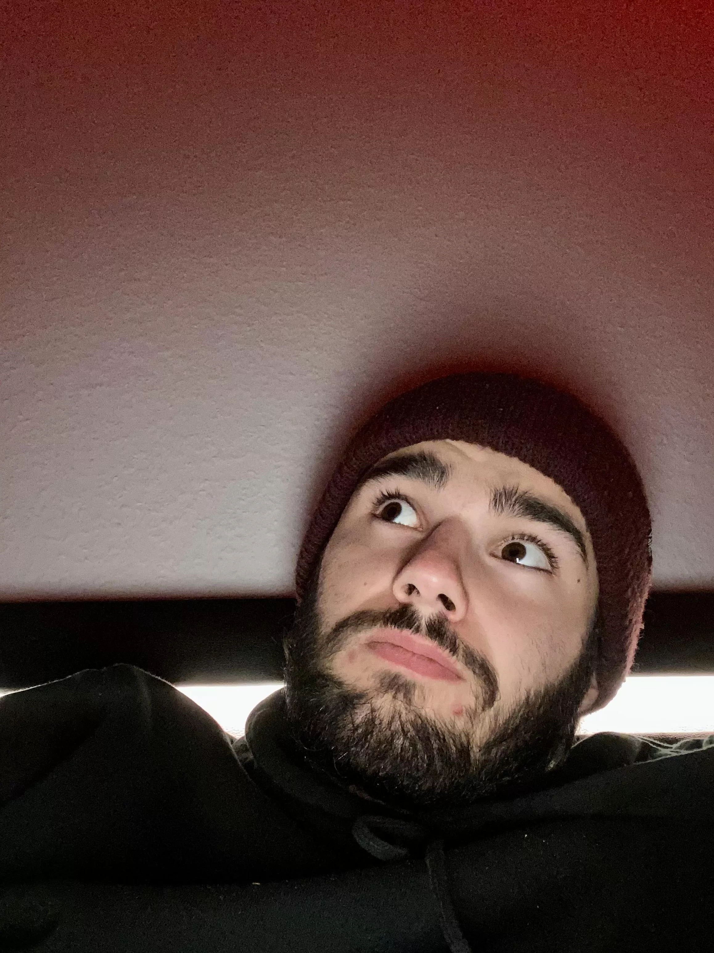 Would older gays invite me on a dinner?