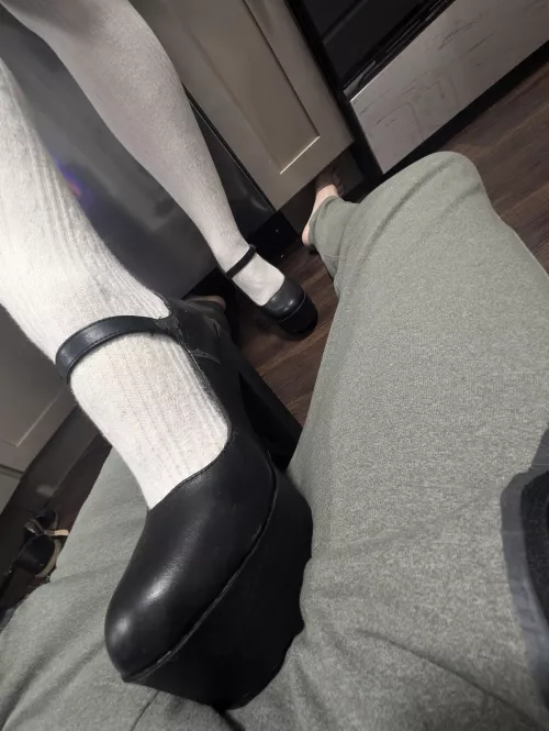 Ayo lemme curb stomp that dick 👠