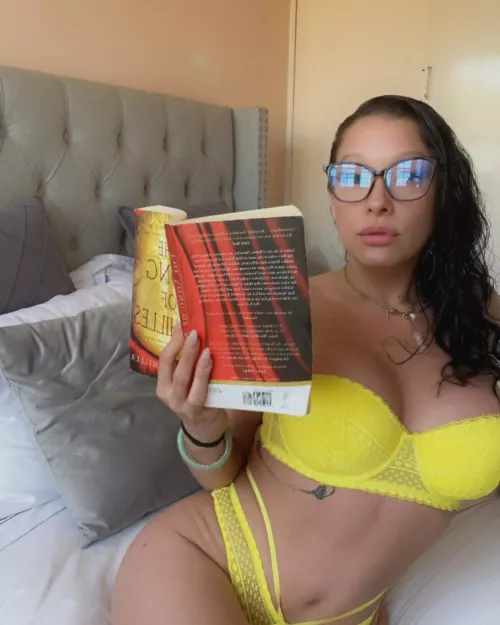 Cum join my dirty little book club 🤓😉