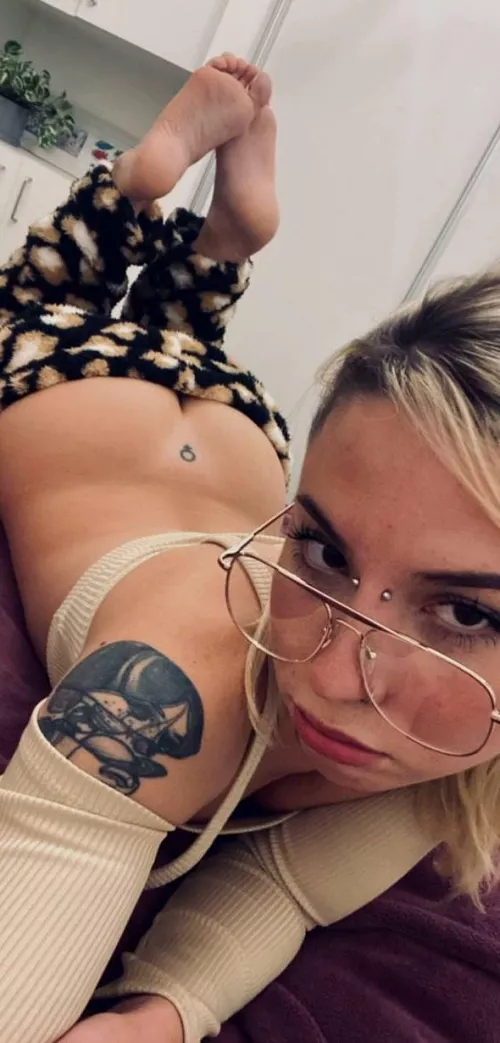 Fuck this ass well and I will add on it a tattoo of your dick