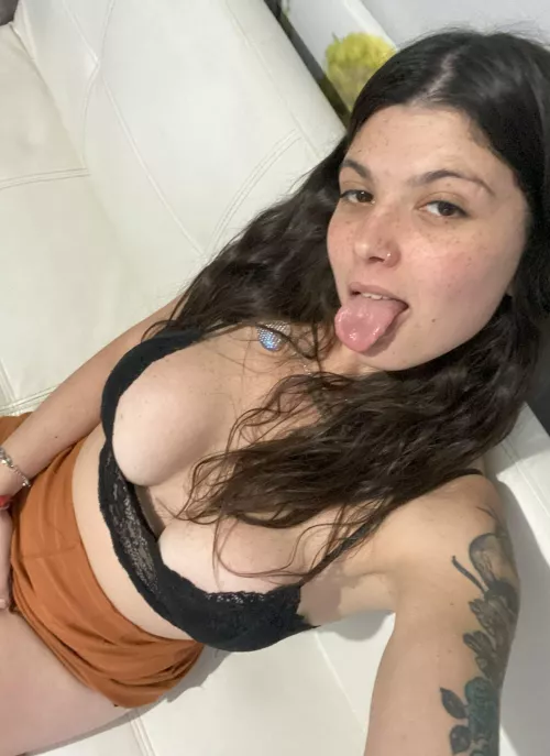 I am gonna lick it. So it's mine.