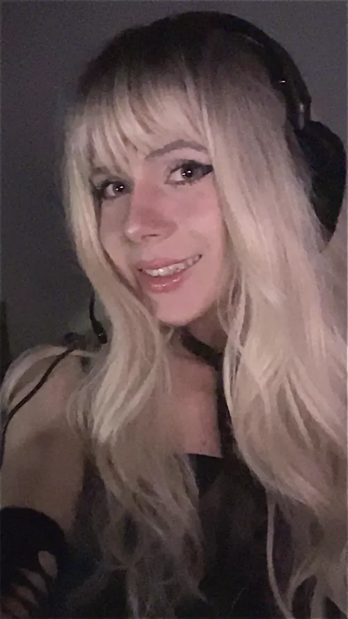 Join the PINK side 🎀