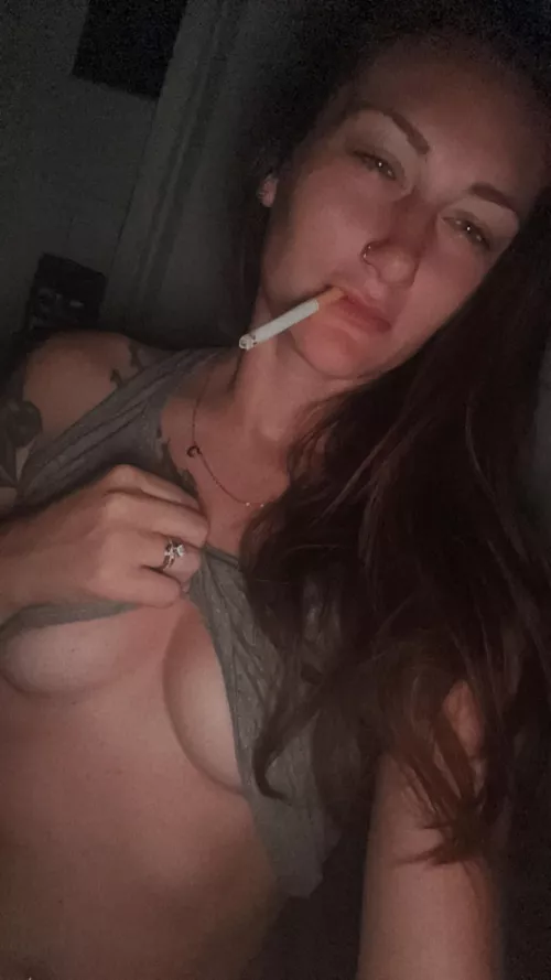 Let me ride while I smoke🤤