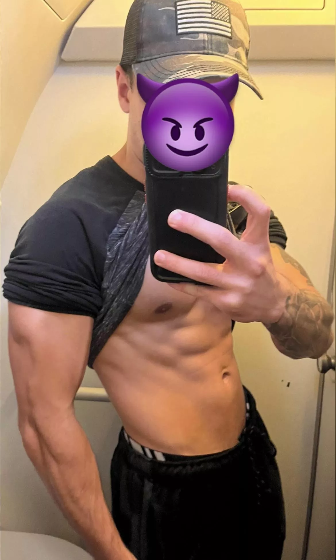 My serratus says hello at 218lbs 😁🥰