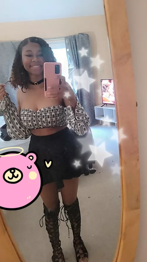 Ootd!! Its slightly edgy but is it still cute? 