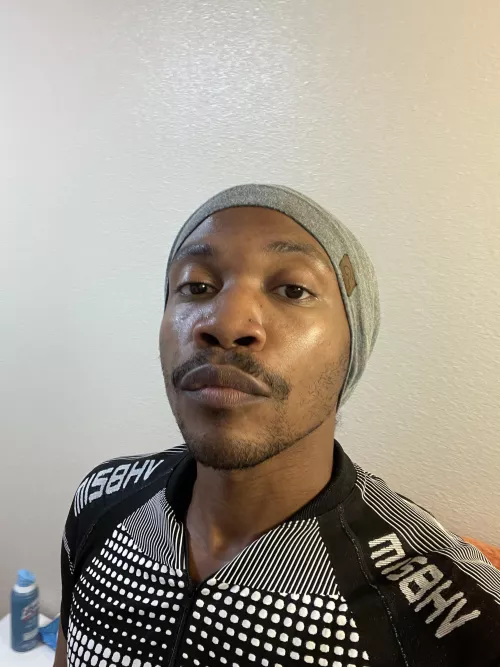 trying here for a coffee lover, critical thinker, and someone that plays multiplayers & single player action adventures. I need like minded friends 😂