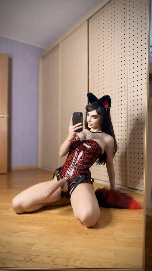 You accidentally receive this pic from me, your thoughts?