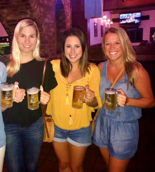 Beer babes