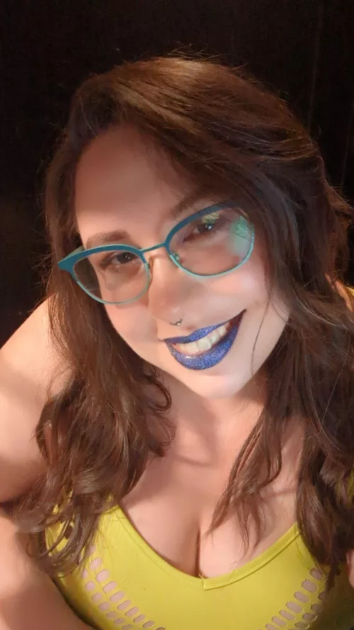 Blue glitter lipstick: the things you try when you've tried it all. 😂
