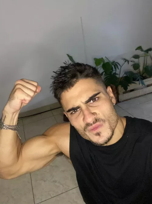 Does my sweaty soccer armpit make you horny?