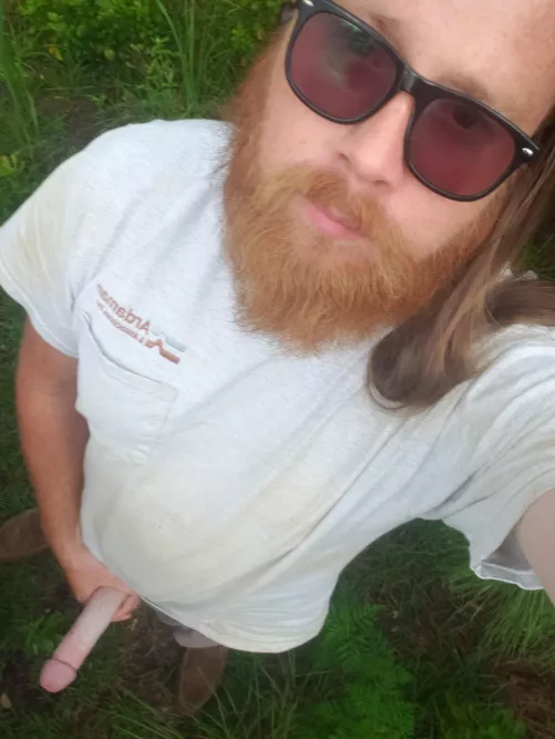 Enjoying scrolling reddit while bored at work.. wbu?