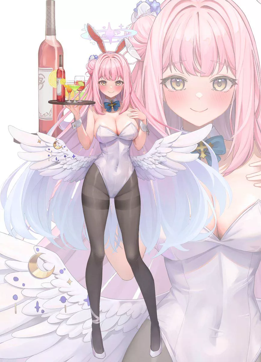 Waitress Bunny Mika [Blue Archive]