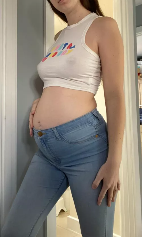 What position are you taking me in 😈 One rule is you can’t pull out 🍆💦 Bad bitches deserve to be pumped full daddy😜