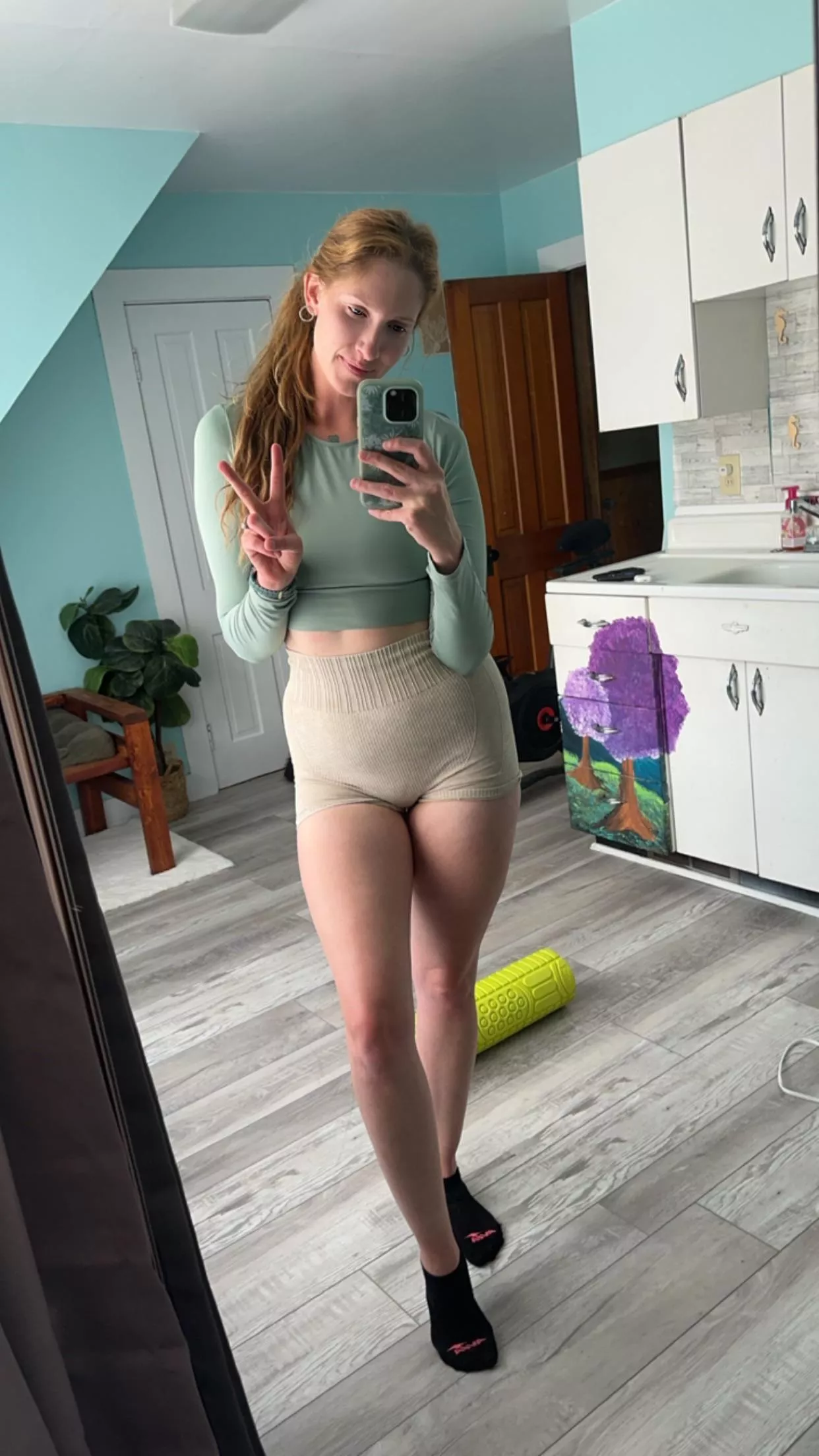 About to go train legs :)