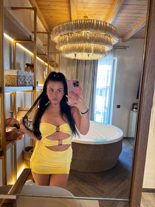 do you like my outfit?