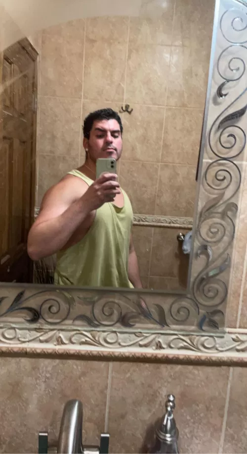 Friendly and Down to play 🙃🙃🙃