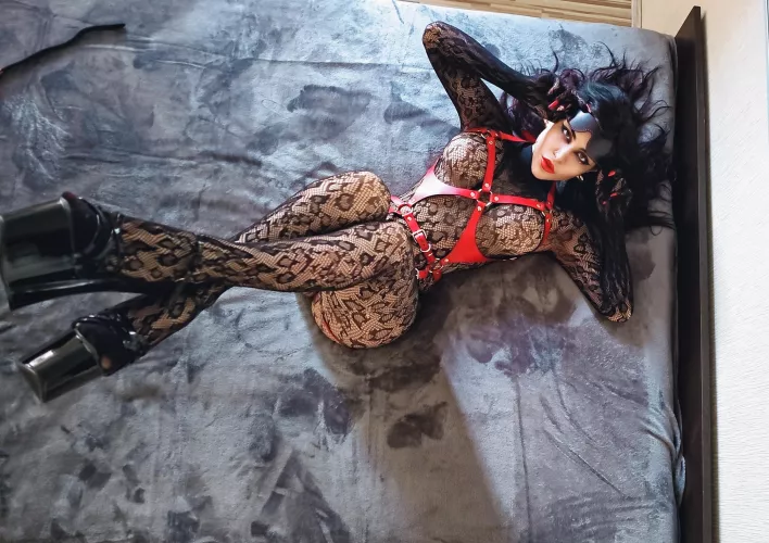 Heels always while we fuck [F]