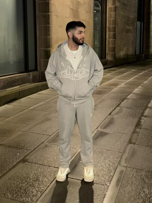 Hey looking for some chats or mates 22 m uk