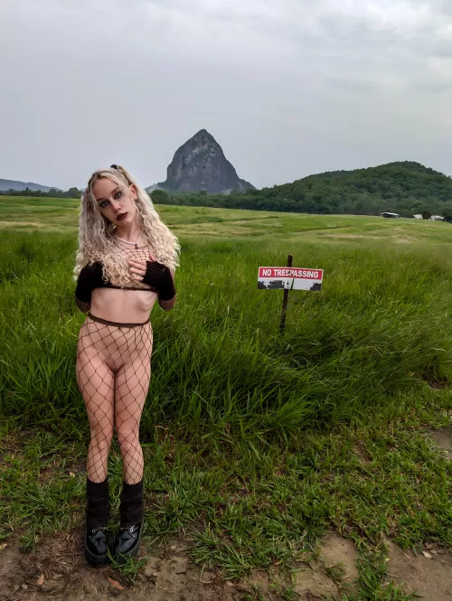 I guess I should obey the sign... Their loss 🤭😈