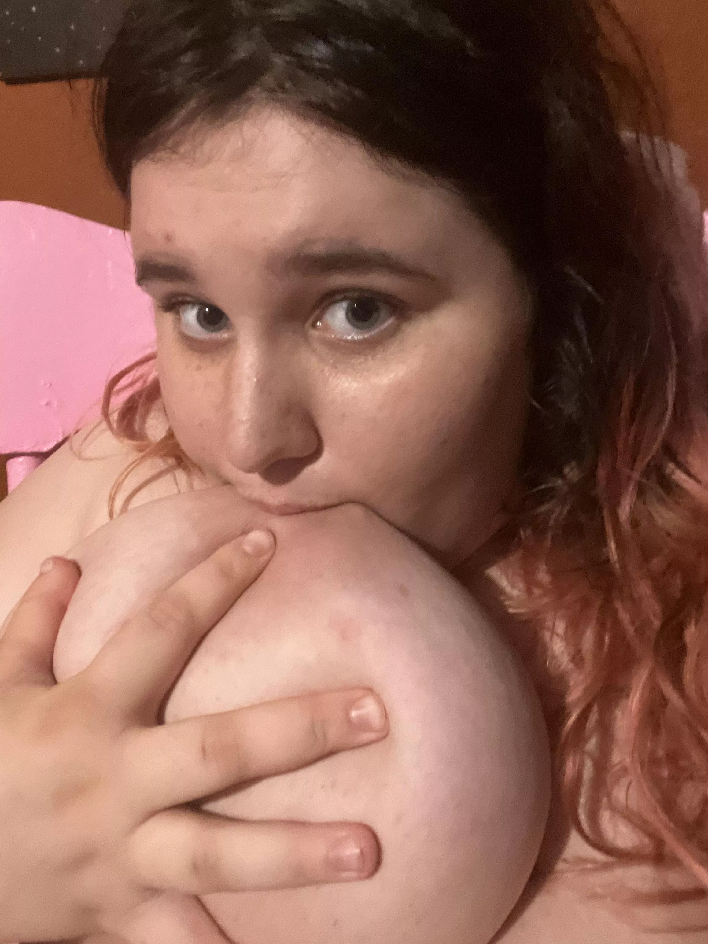 I love sucking my nipples