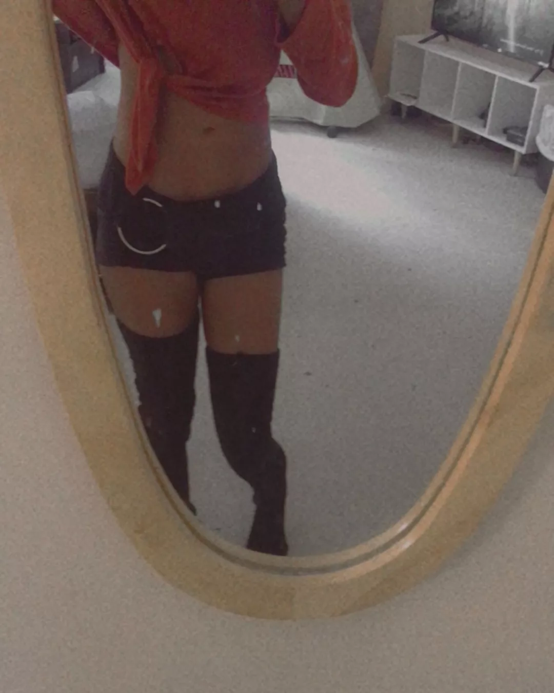 Iong socks are the best 🥰🥰