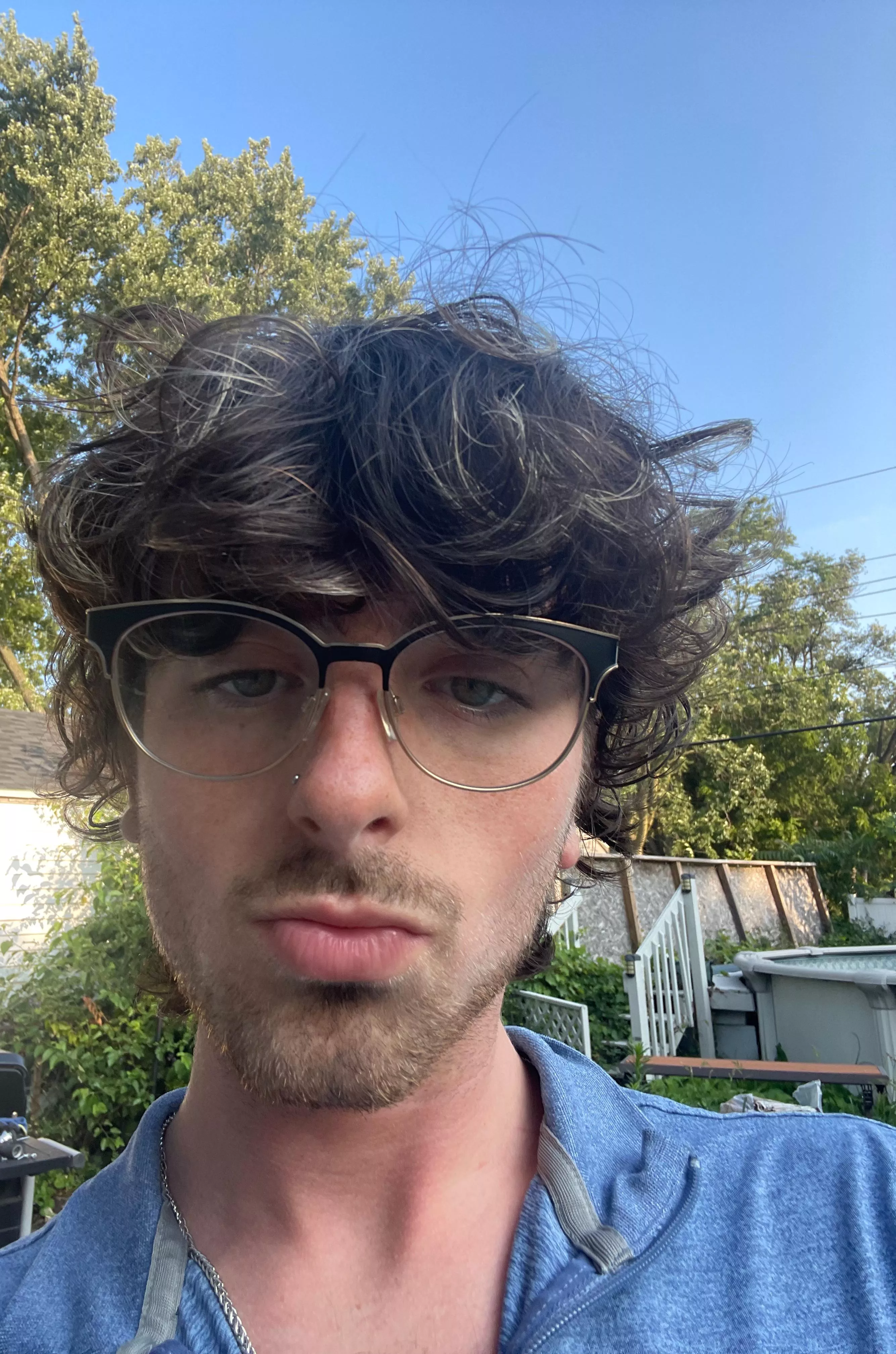 posting bc my hair looks good for once lmao 