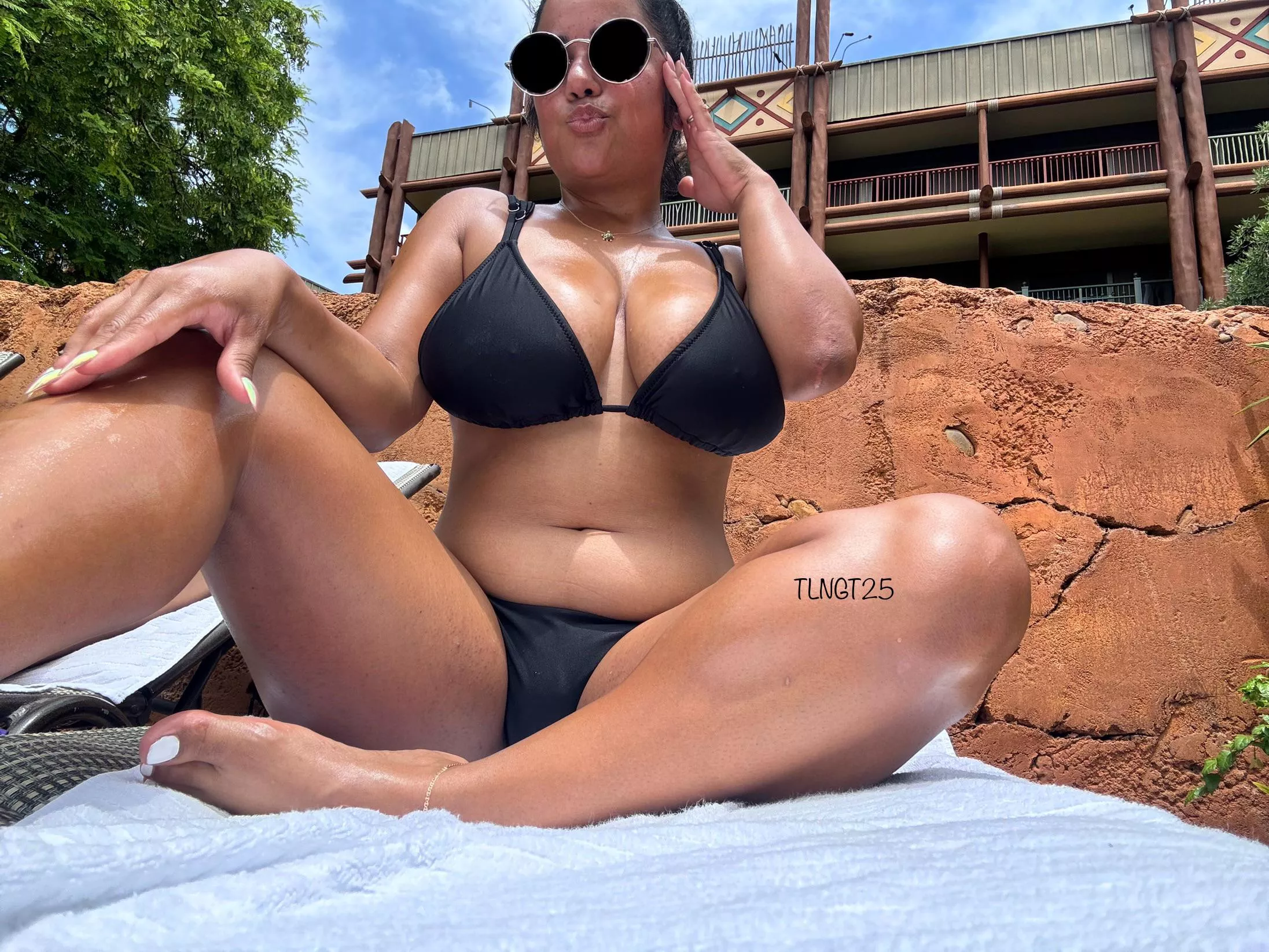 Where would place your hands first?