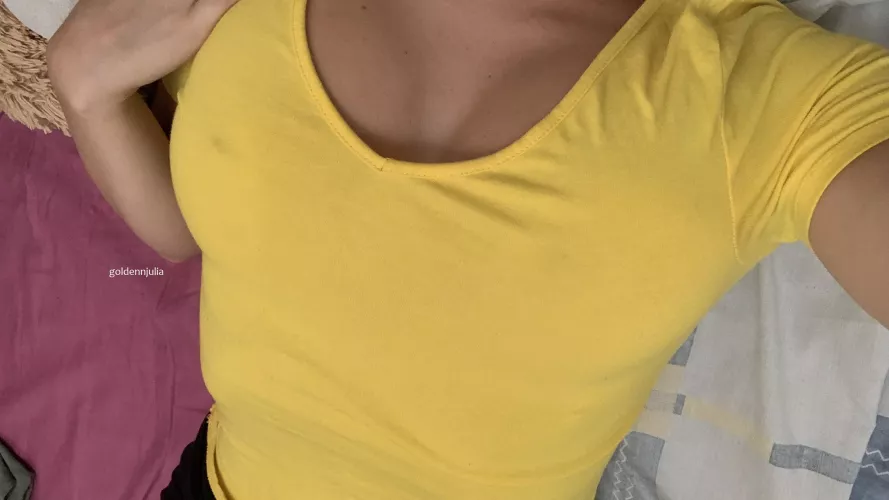 Do my nipples give it away?