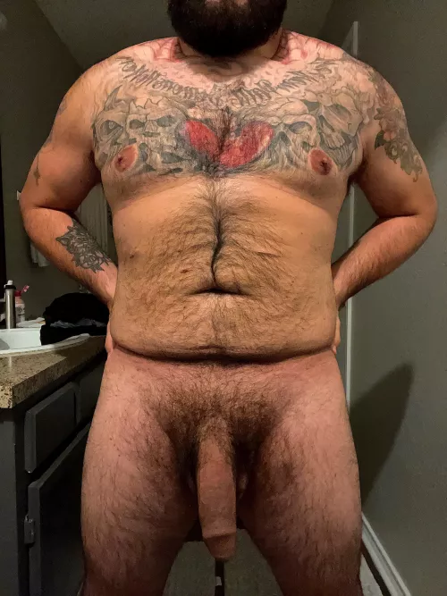 Losing weight really helps expose those extra inches 😏😈