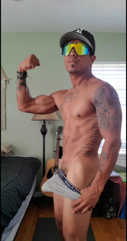 Take them off with your mouth only