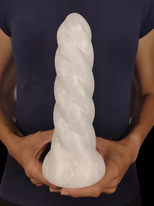 Unicorn M (usable 16x6 cm) in Snow White and matt finish. 😍 We can make any size for you.. 