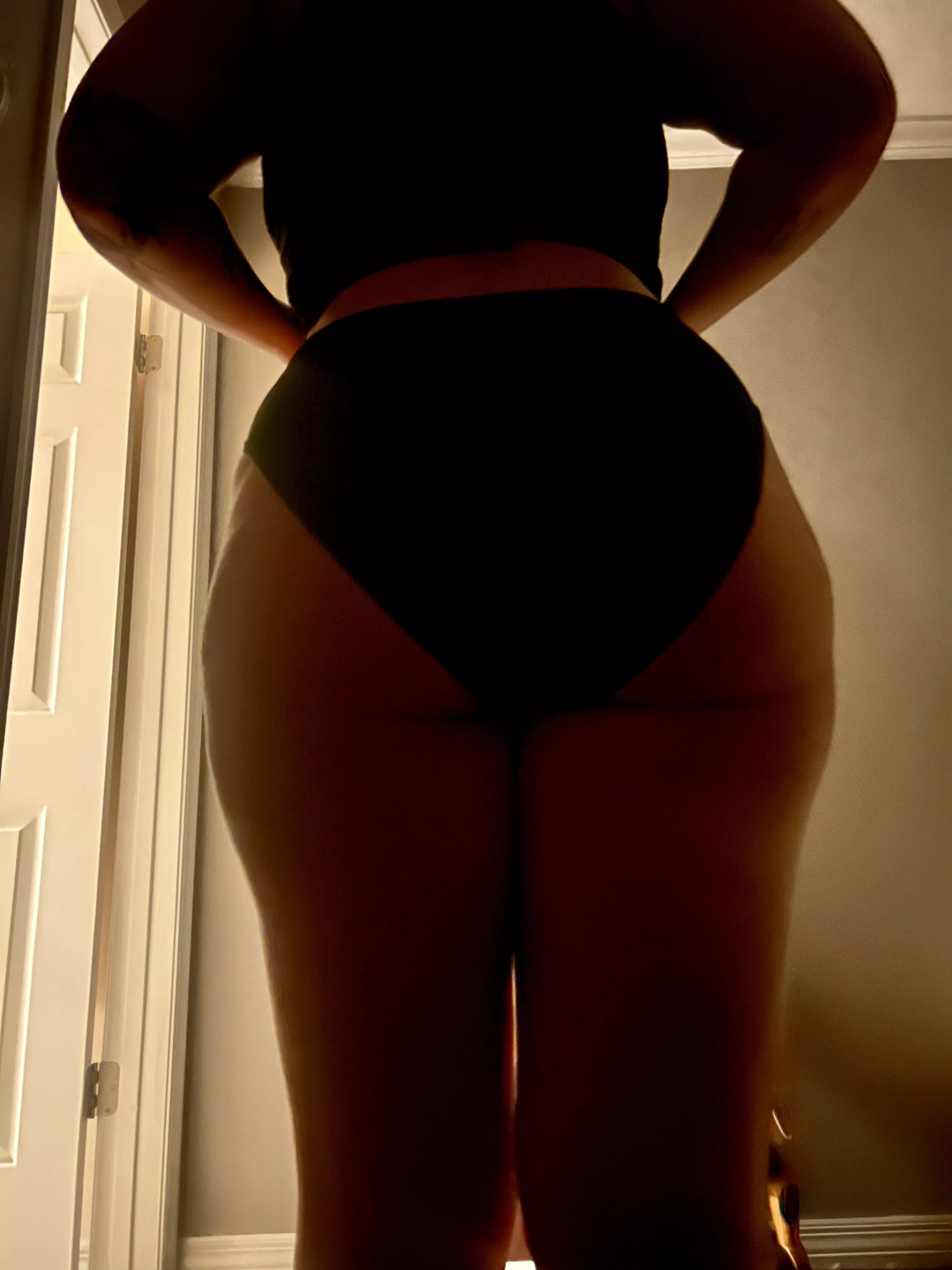 Come to bed bby🥰🥰