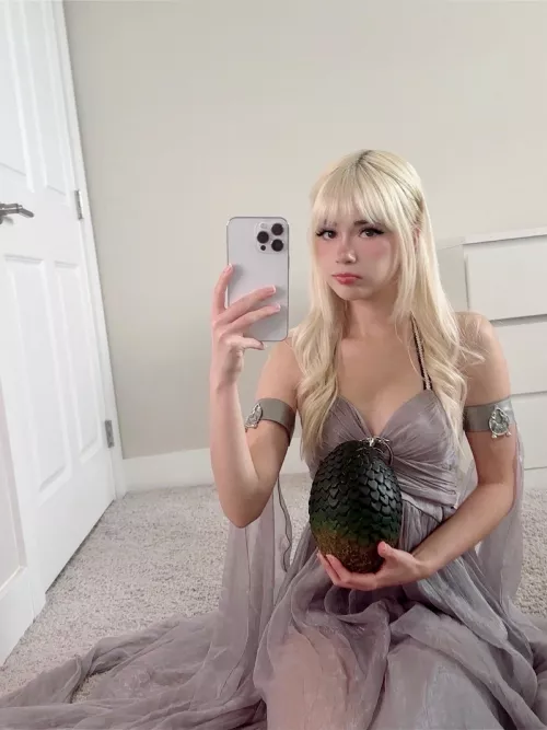 Daenerys Targaryen by Jessie Rae