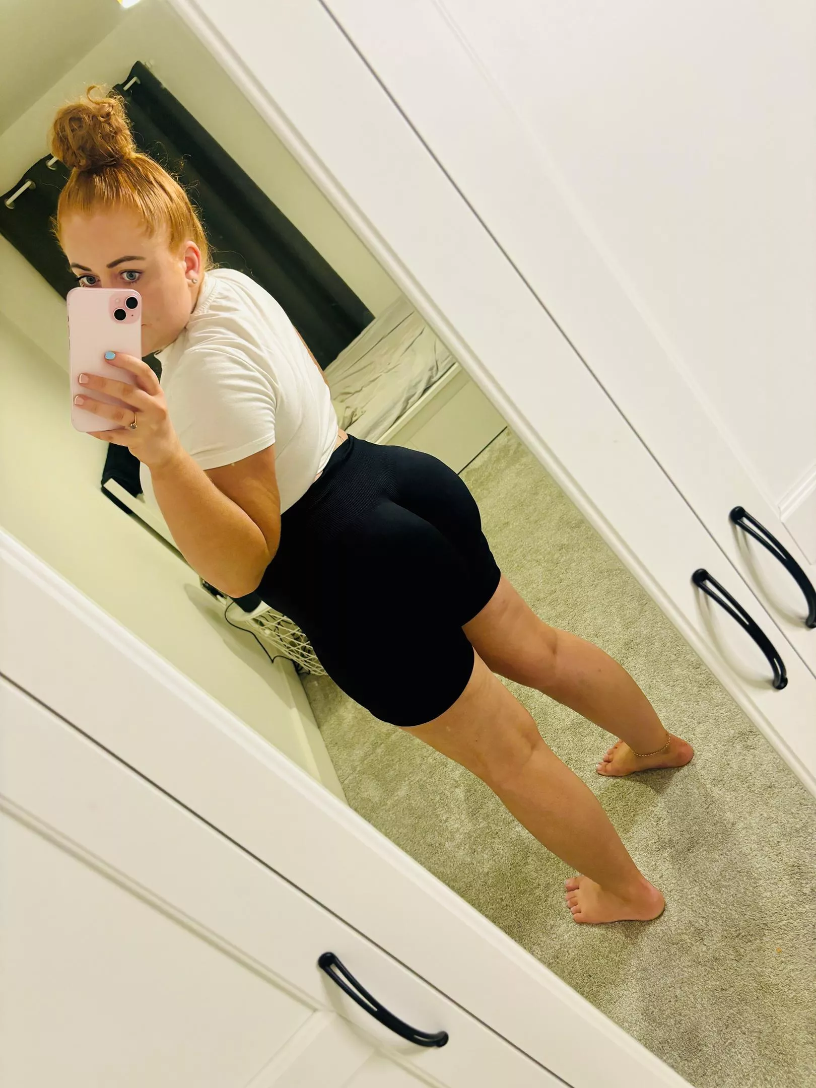 Did you even notice my phone or did you look straight at my ass